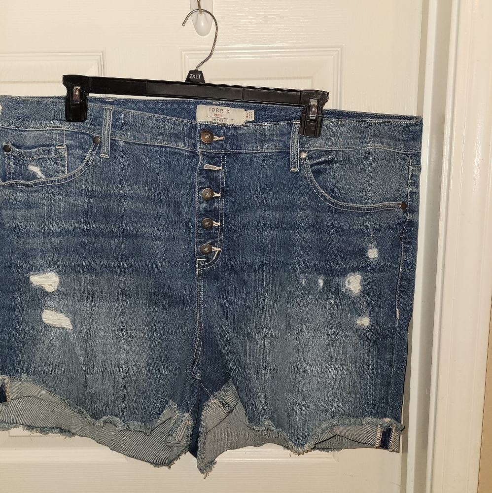 Torrid button fly midi shorts
